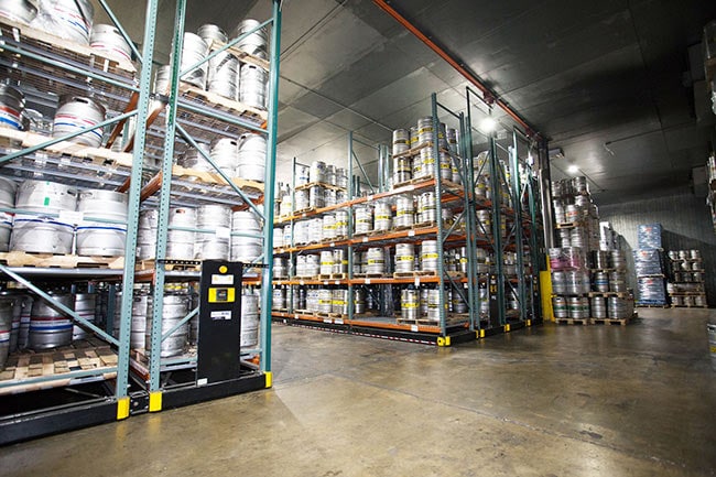Mobile ActivRAC System Storing Kegs