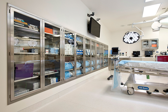 Stainless Steel Modular Casework in Procedure Room