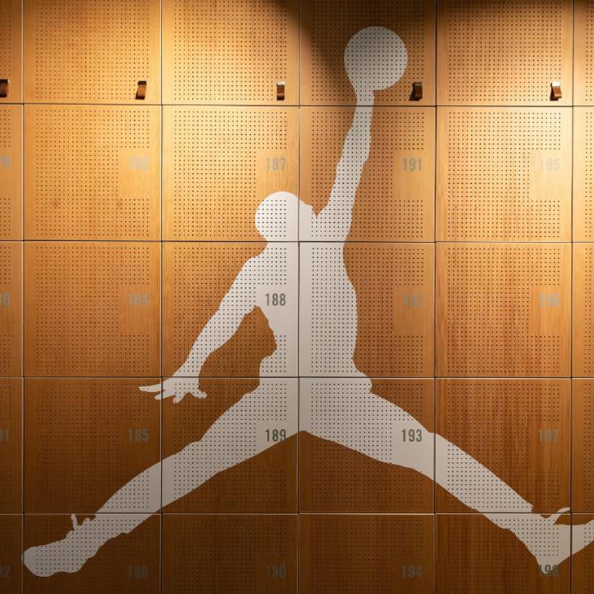 Sports-Team-Smart-Lockers