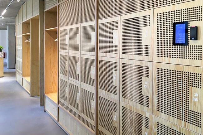 Front-of-House-Parcel-Lockers