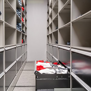 Pro-Sports-Equipment-Rooms-Cabinets